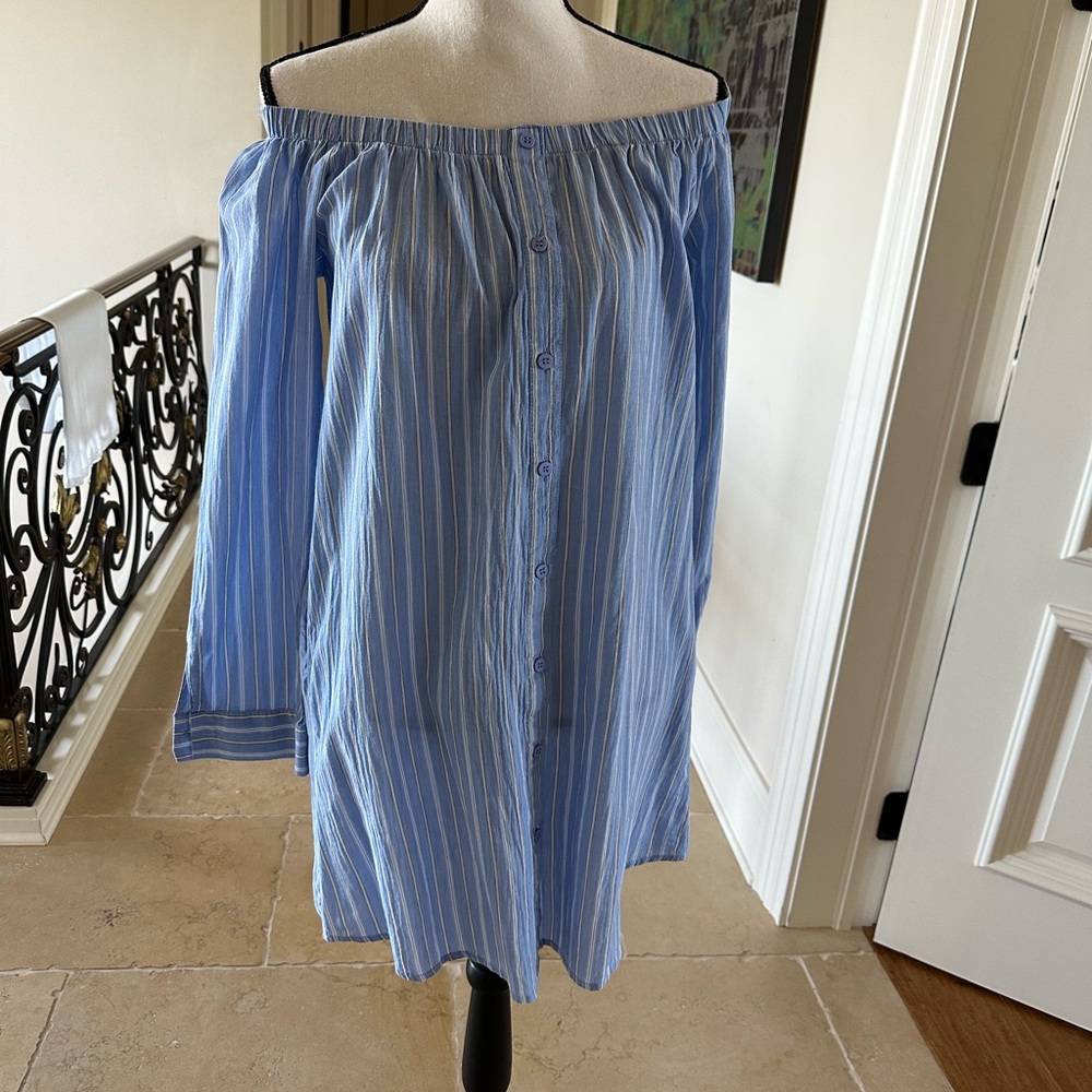 Short dress